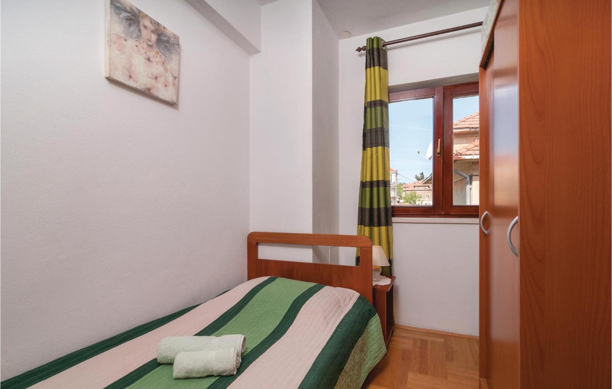 Lovely Apartment In Split With Wifi Esterno foto